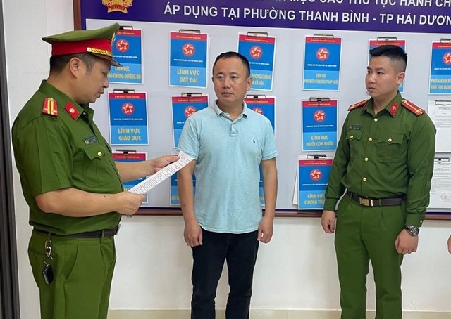 Khởi tố, bắt tạm giam nguyên Chủ tịch UBND xã Tráng Liệt